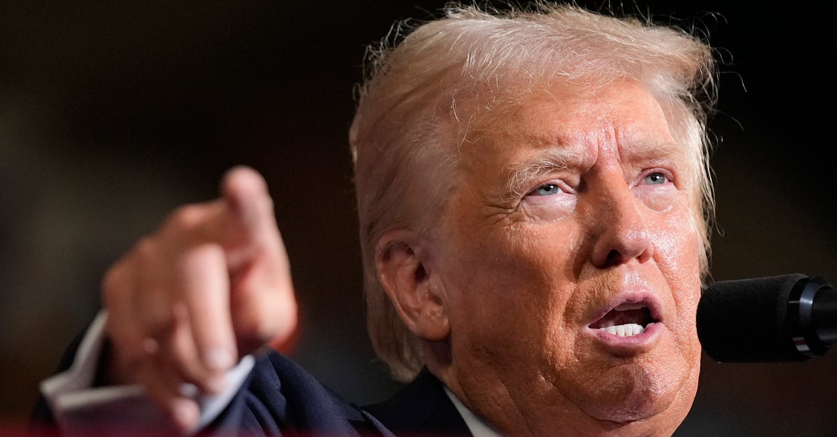NextImg:The Trump Campaign Just Tweeted Something Really Racist