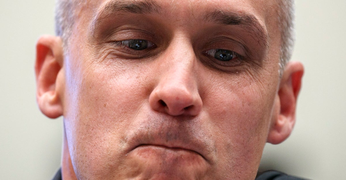 NextImg:Corey Lewandowski Returns To Advise Trump, Immediately Screws Up
