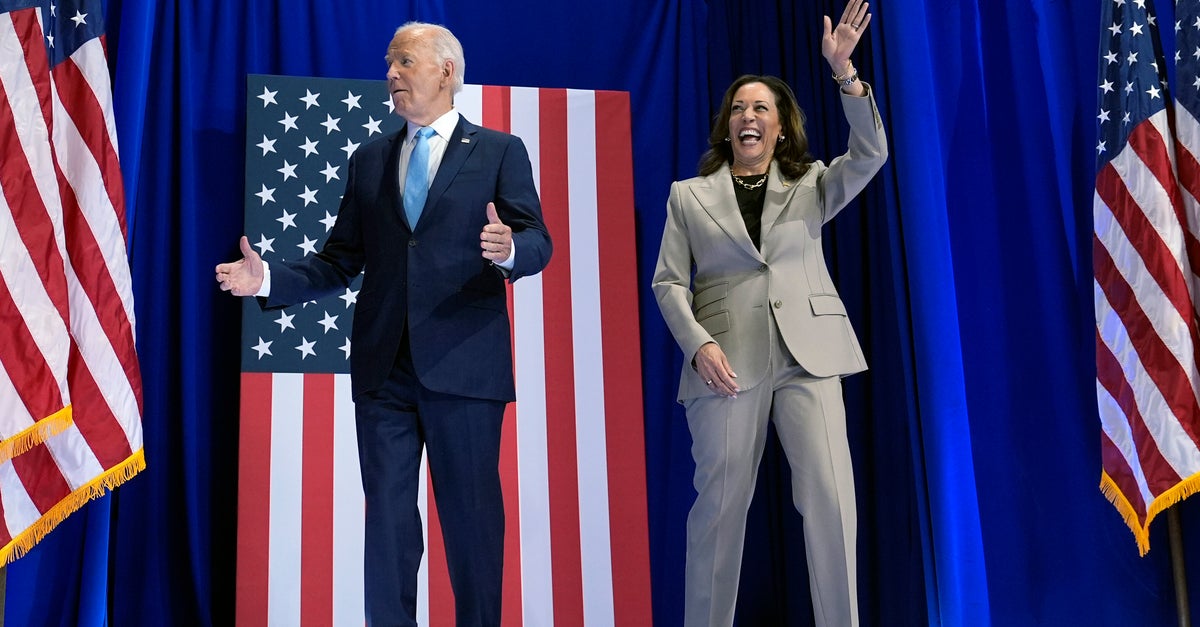 NextImg:Kamala Harris’ Big Economic Speech Breaks With Biden And Continues His Legacy