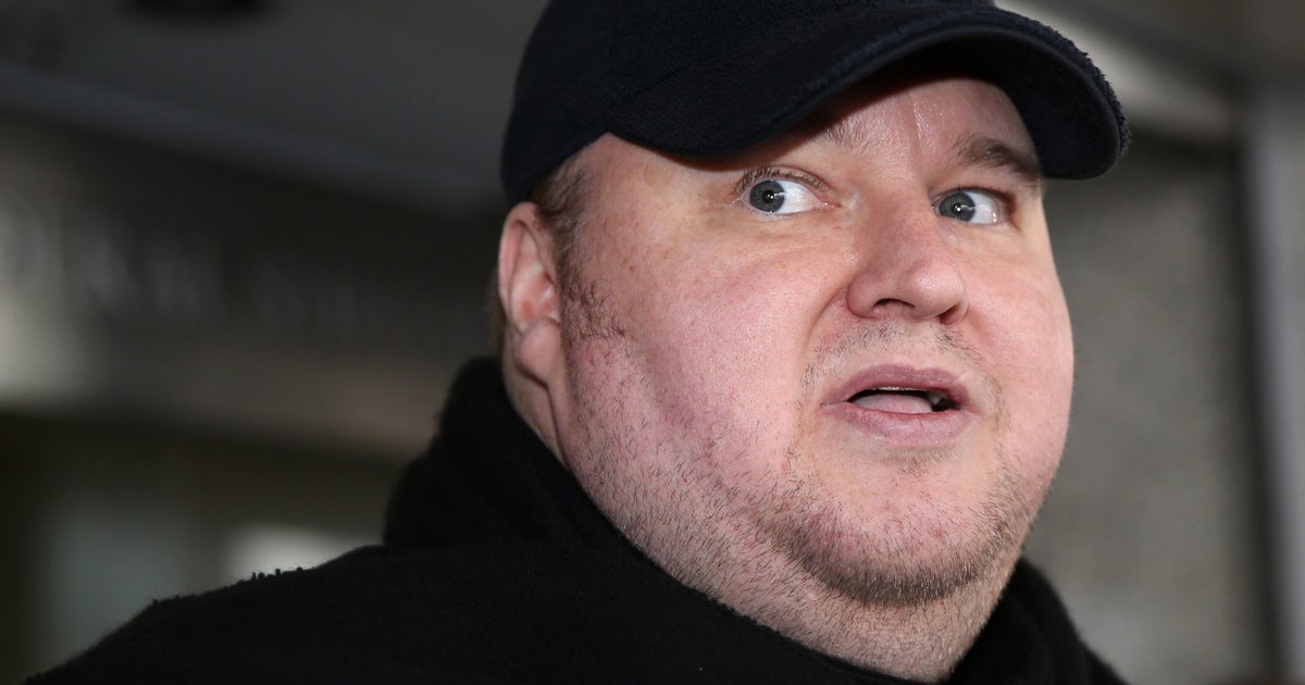 NextImg:Kim Dotcom Loses 12-Year Fight To Halt Deportation From New Zealand To U.S.