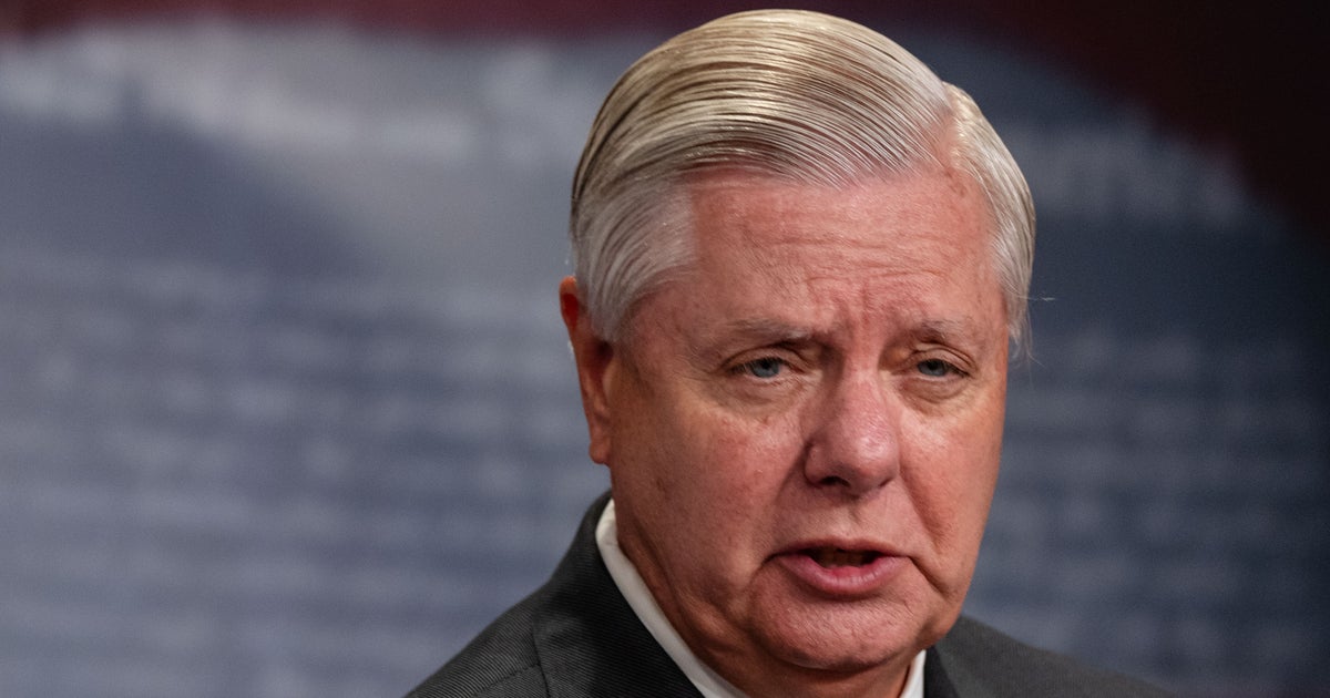 Lindsey Graham Warns Trump To Drop The 'Showman' Schtick... Or Lose The Election