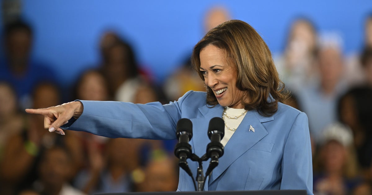 NextImg:I'm Young. I'm Brown. And Kamala Harris' Social Media Team Certainly Has My Attention.