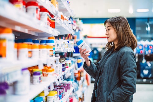 There are a few ways you can tell if a vitamin is high-quality, and it starts with examining the label.