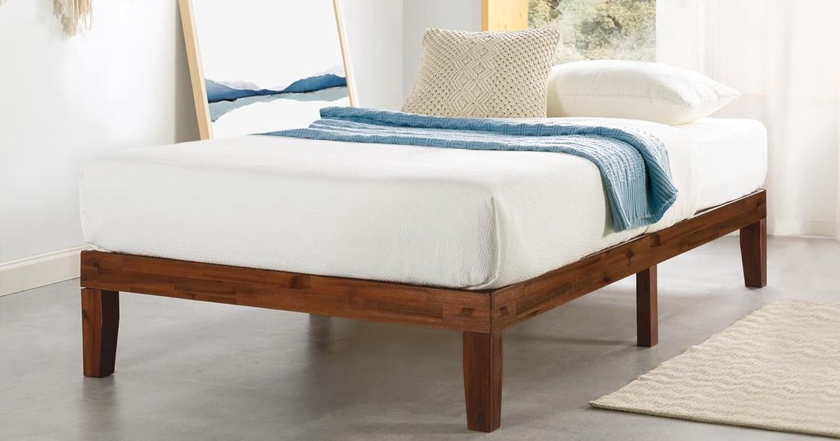 13 Pieces Of Amazon Furniture That Will Arrive In No Time, If You’re An Impatient Decorator