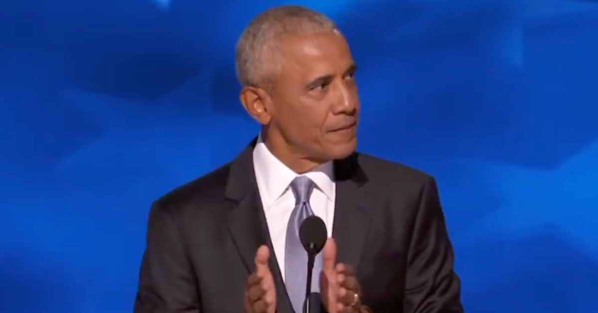 NextImg:Social Media Reacts To Obama's 'Size' Joke About Trump
