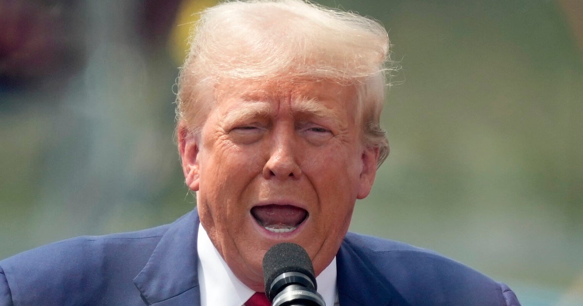 NextImg:Trump Goes Off The Rails In Midnight Attack On 'Highly Overrated Jewish Governor'