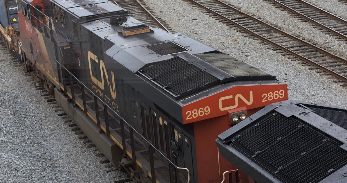 Canada's Largest Freight Railroads Shut Down, Locking Out Thousands Of Workers