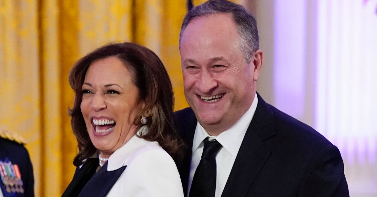 NextImg:Kamala Harris Shares Heartfelt Message Hours Before DNC Speech