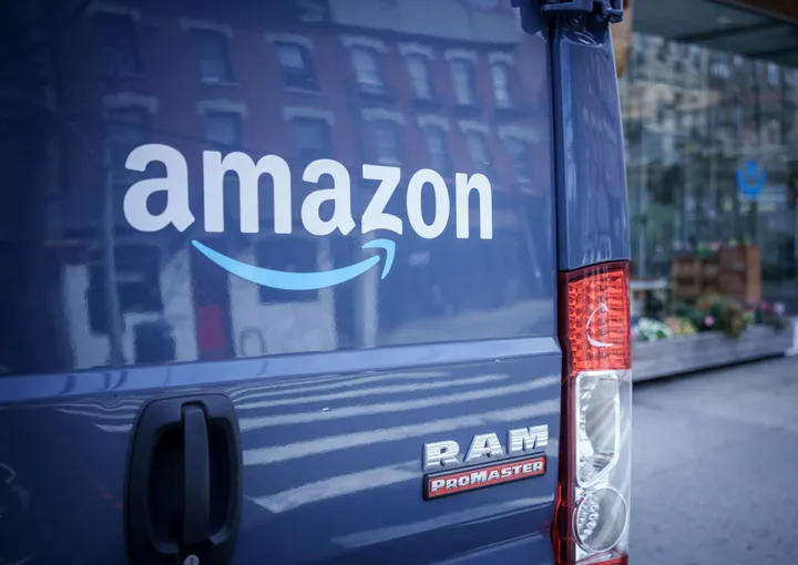 Labor Prosecutors Challenge Amazon’s Claim It Doesn’t Employ Its Delivery Drivers (huffpost.com)