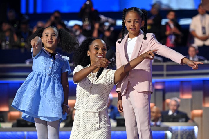 Actor Kerry Washington teaches the public how to pronounce "Kamala" with Kamala Harris' great-nieces, Amara and Leela Ajagu, on Thursday, the last day of the Democratic National Convention in Chicago