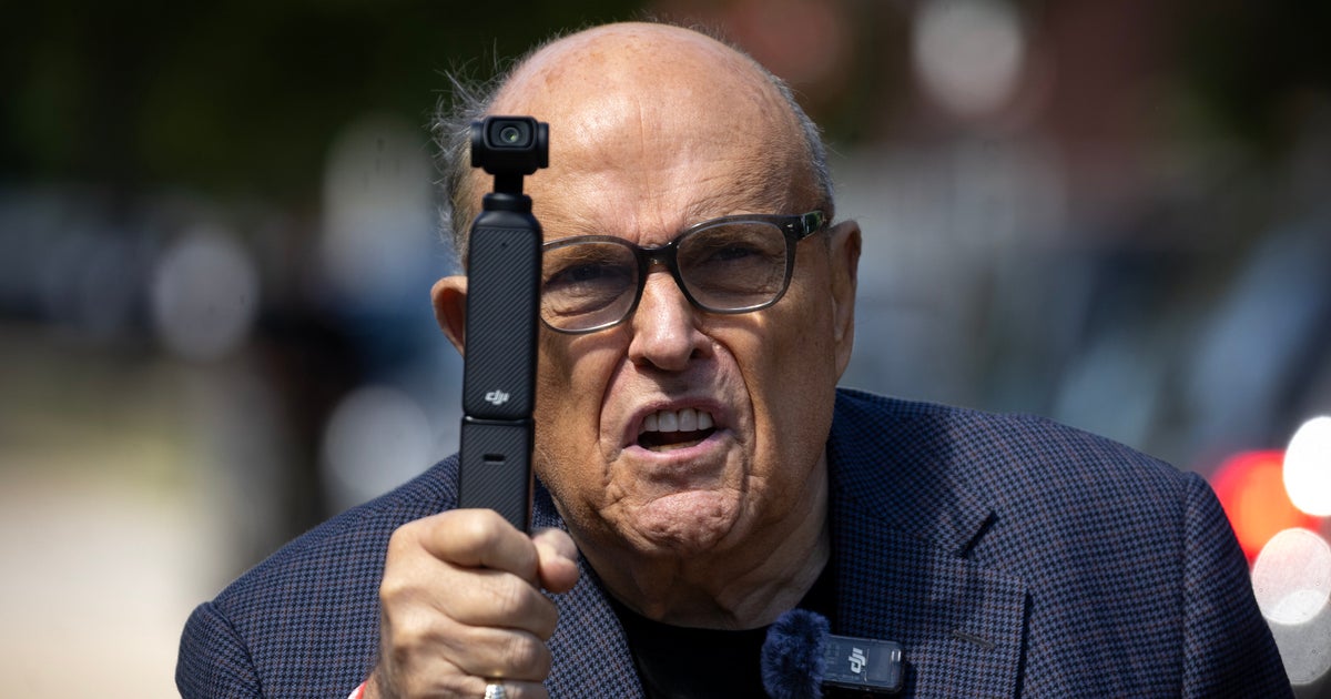 NextImg:Rudy Giuliani Says Steve Bannon Is Being 'Tortured' In Prison