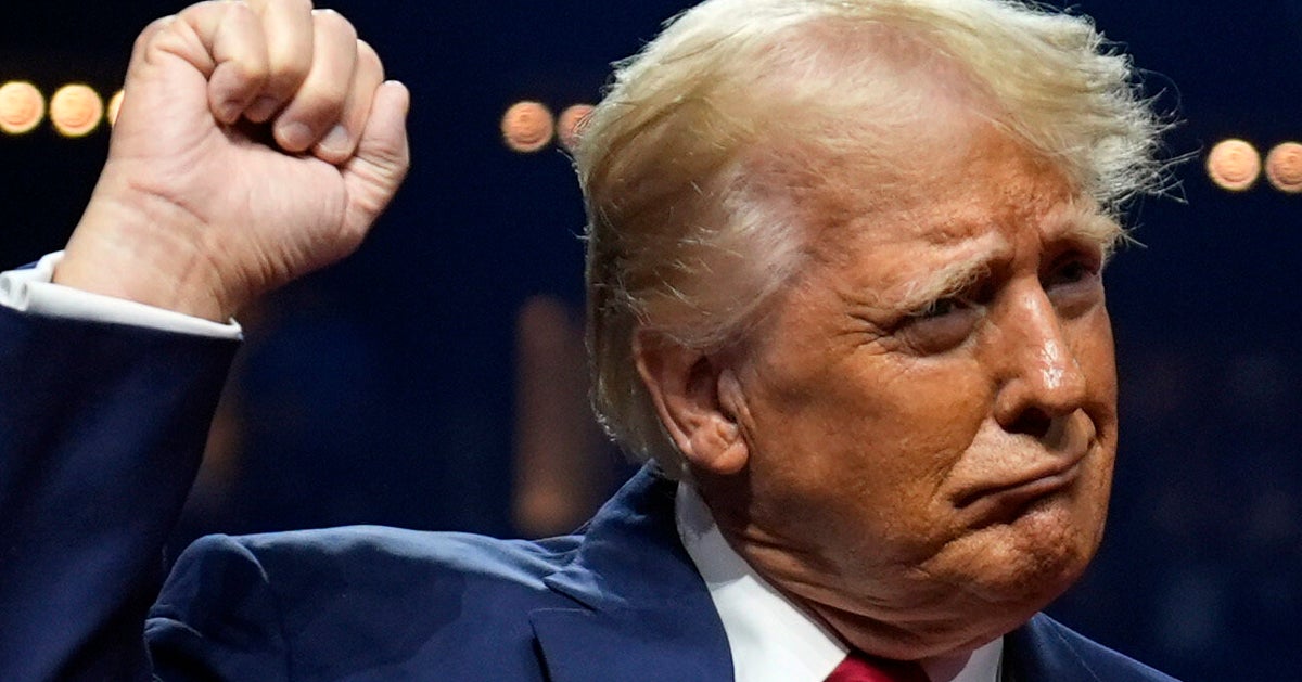 'Coward': Critics Mock Trump After Late-Night Freakout Over Kamala Harris Debate