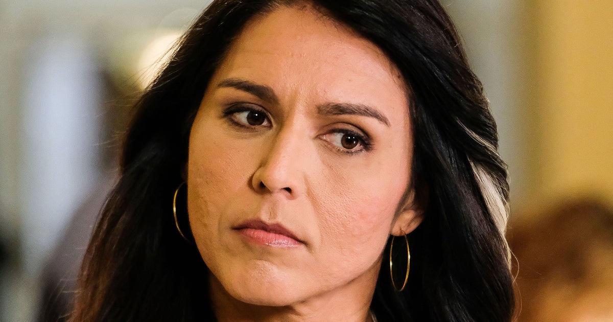 NextImg:Tulsi Gabbard's Endorsement Of Trump Ignites Social Media Reactions