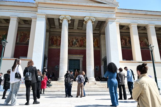 Εθνικό και Καποδιστριακό Πανεπιστήμιο Αθηνών.