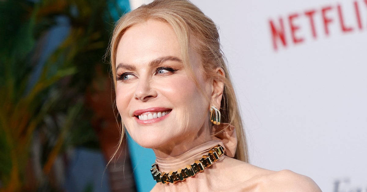 NextImg:Nicole Kidman Reveals 1 Cheeky Reason She Wanted To Be In 'Batman Forever'
