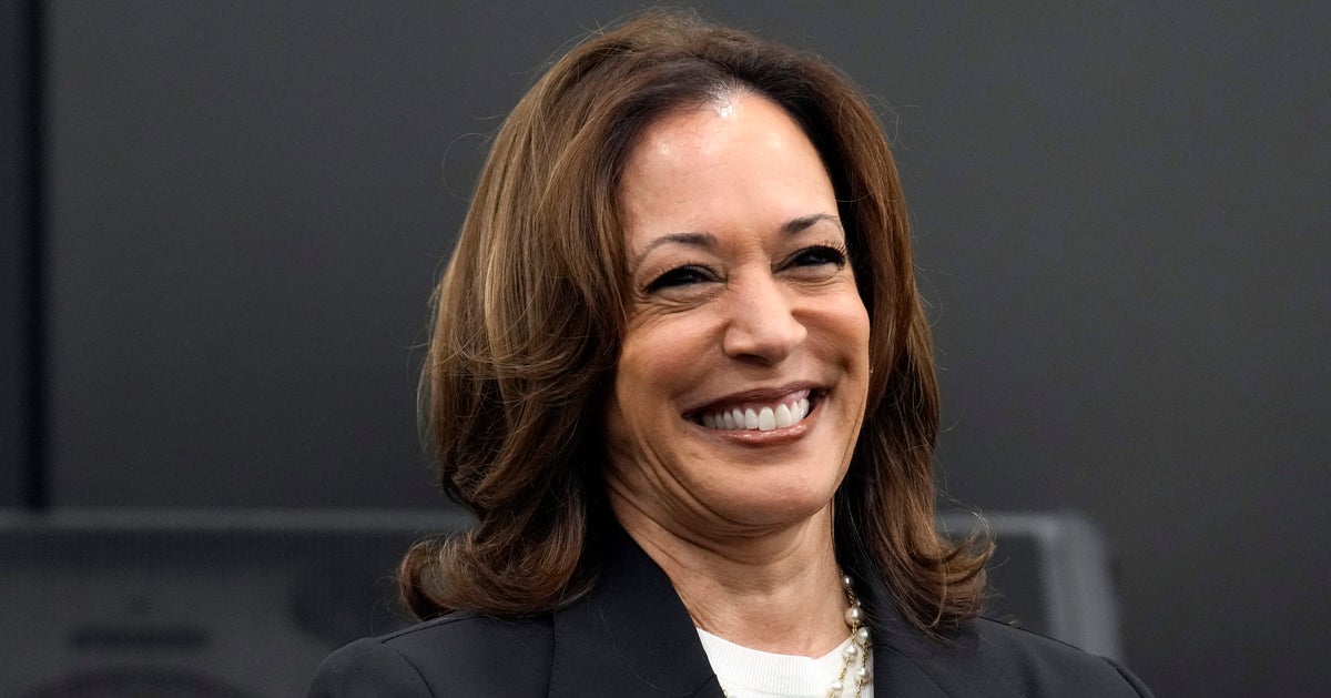 NextImg:Right Winger Outrage Over Kamala Harris’ College Resume Brutally Mocked