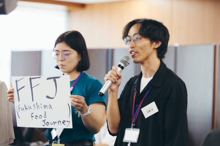 「福島の食」社会人チームの発表。タイトルは「FFJ（Fukushima Food Journey）」。「旅は出会い」を合言葉に、福島の「海」「畑」「酪農」を味わい尽くすツアーを企画