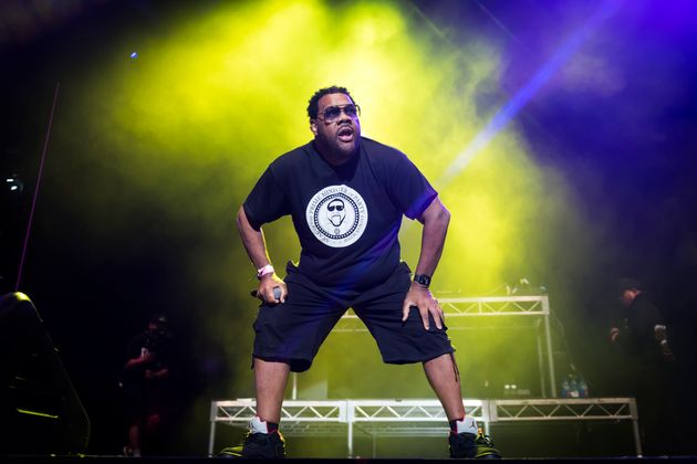 ΜΕΛΒΟΥΡΝΗ, ΑΥΣΤΡΑΛΙΑ - 10 ΝΟΕΜΒΡΙΟΥ: Ο Fatman Scoop εμφανίζεται κατά τη διάρκεια του Fridayz Live '23 στην Rod Laver Arena στις 10 Νοεμβρίου 2023 στη Μελβούρνη της Αυστραλίας. (Φωτογραφία: Naomi Rahim/WireImage)