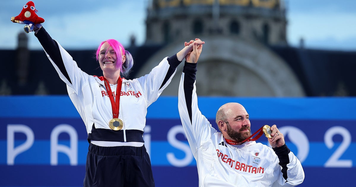 NextImg:Paralympian Wins Gold Medal While 7 Months Pregnant
