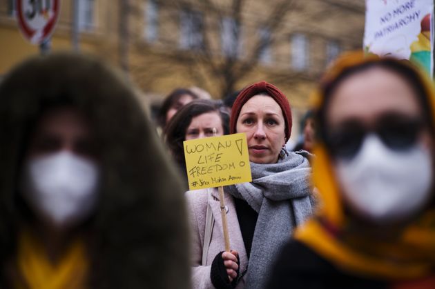 Παράσταση διαμαρτυρίας για την καταπάτηση των δικαιωμάτων των γυναικών σε Ιράν και Αφγανιστάν - Βερολίνο, 8 Μαρτίου 2023 