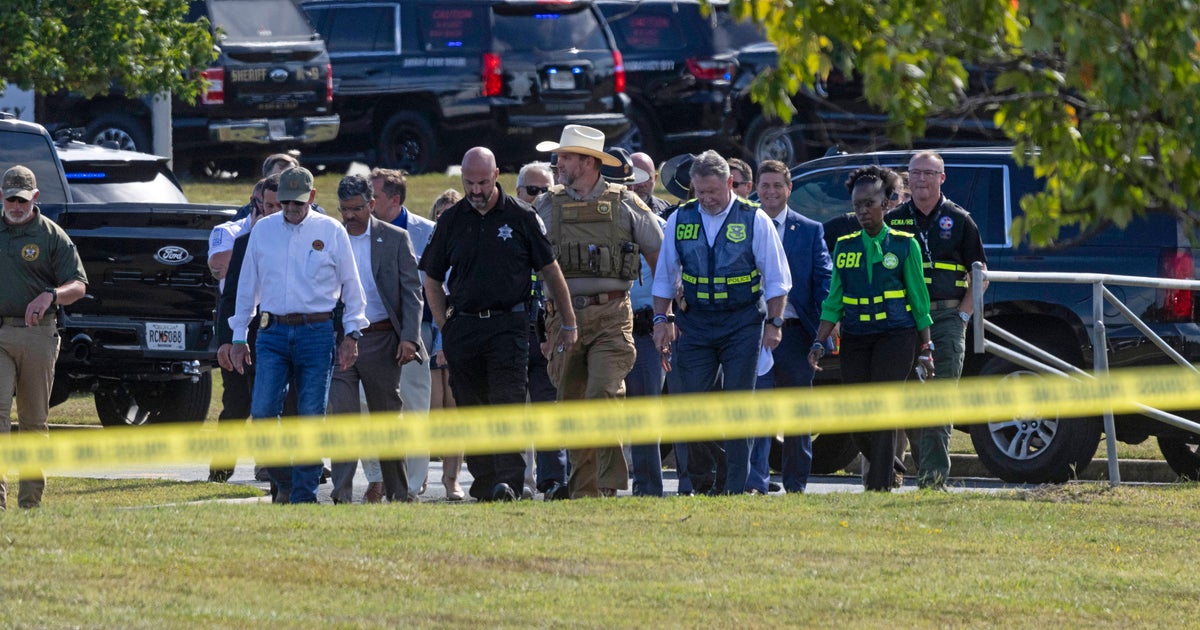 NextImg:Fox News Guest Gives Aggravating Theory On Shootings After Georgia School Massacre