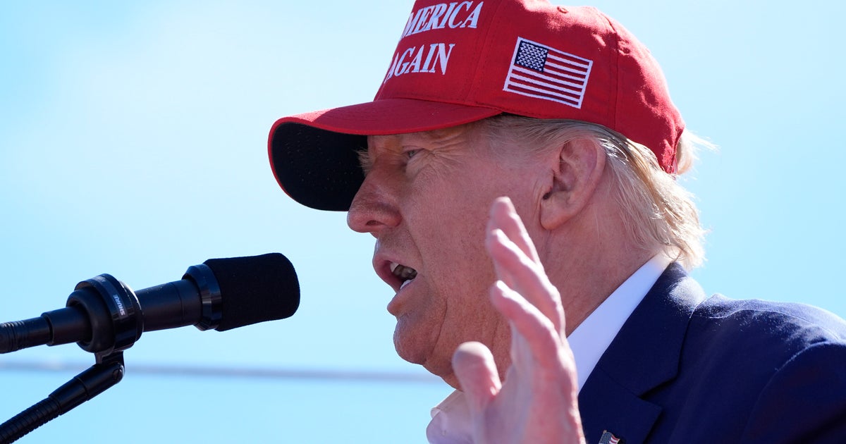 NextImg:Now Trump Has Decided He Is 'Very Offended' By Putin's Endorsement Of Kamala Harris