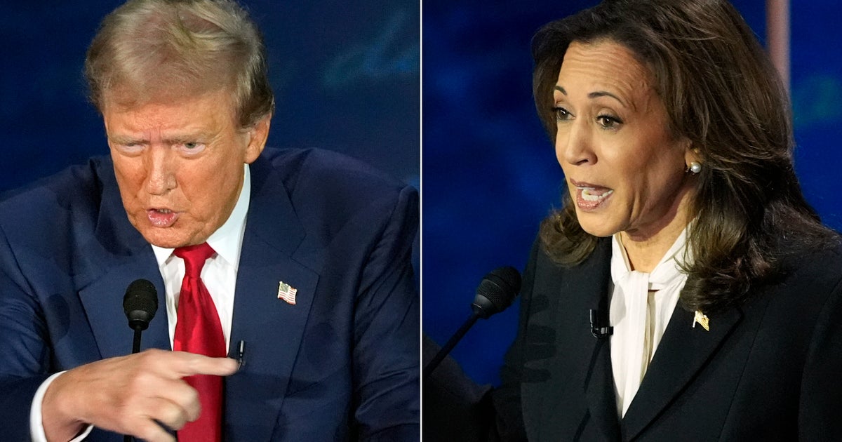 NextImg:Donald Trump Tries — And Fails — To Land 3-Word Jab At Kamala Harris