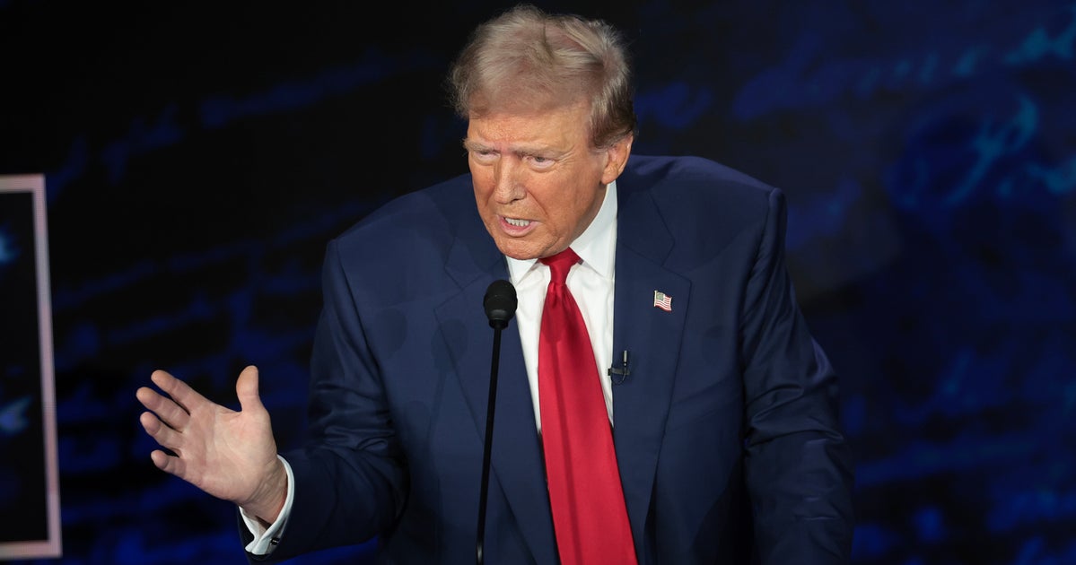 NextImg:Trump's 'They're Eating The Dogs' Lie Sounds So Much Better Put To Music