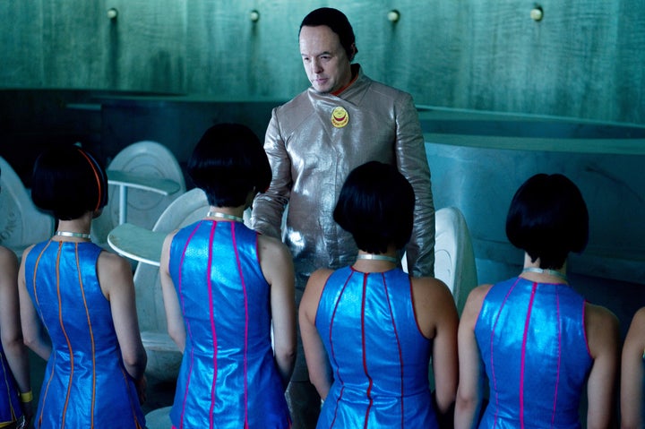 Hugh en una de sus muchas transformaciones irreconocibles en Cloud Atlas