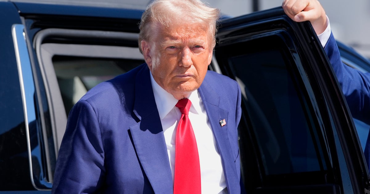 NextImg:Bipartisan Task Force Requests Secret Service Briefing On Apparent Trump Assassination Attempt