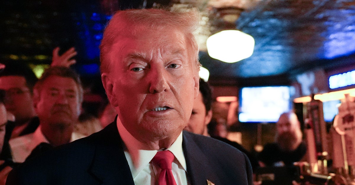 NextImg:Iranian Hackers Tried But Failed To Interest Biden's Campaign In Stolen Trump Info, FBI Says