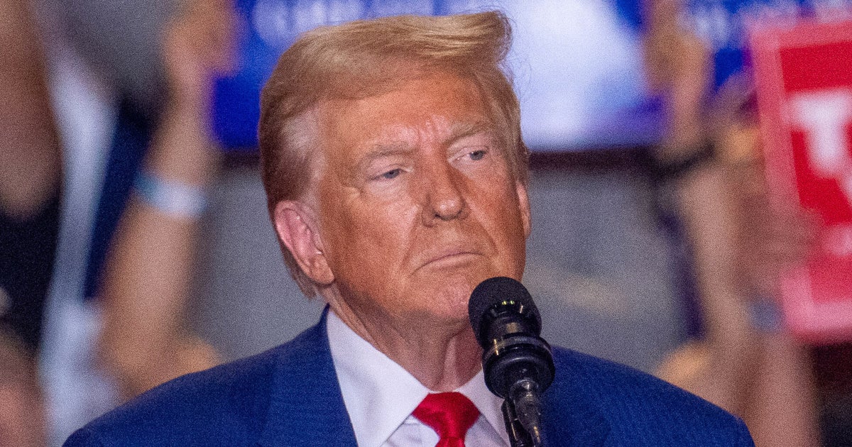 NextImg:Authoritarianism Expert Spots New Trump Boast That ‘Sends A Chill Down My Spine’