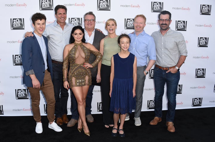 The cast of Modern Family pictured in 2017