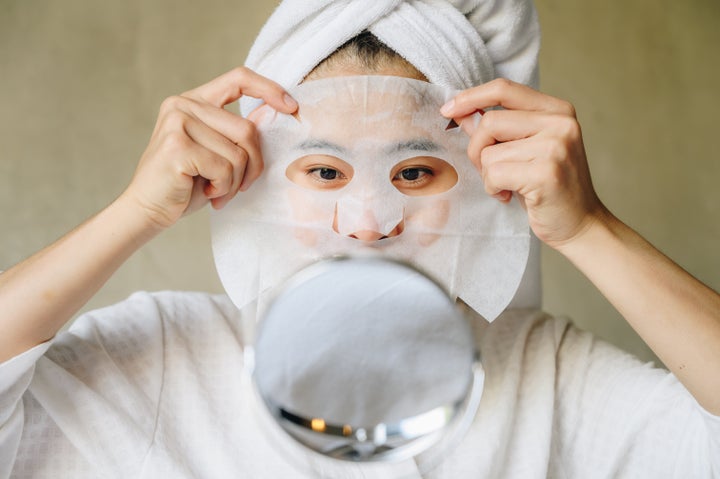 The Internet Is Obsessed With This Face Mask That Claims To Boost Collagen. Is It Legit? 2 Overnight collagen face masks can provide hydration, but don't expect them to actually boost your body's collagen production.