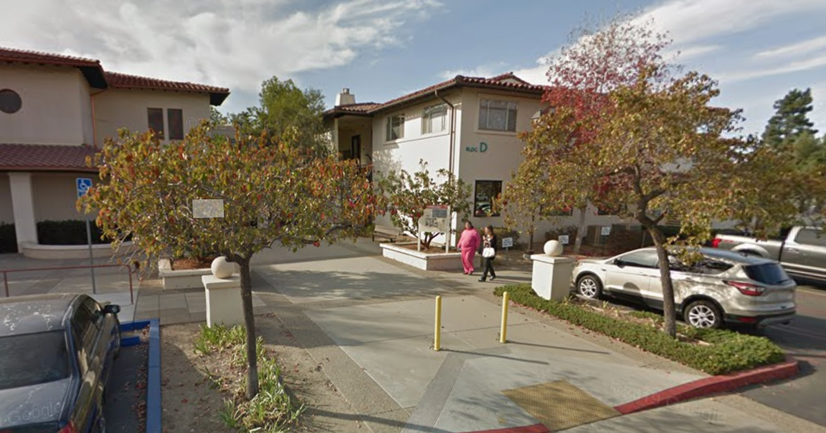 NextImg:2 Hurt In Explosion At California Courthouse, Person Of Interest Detained