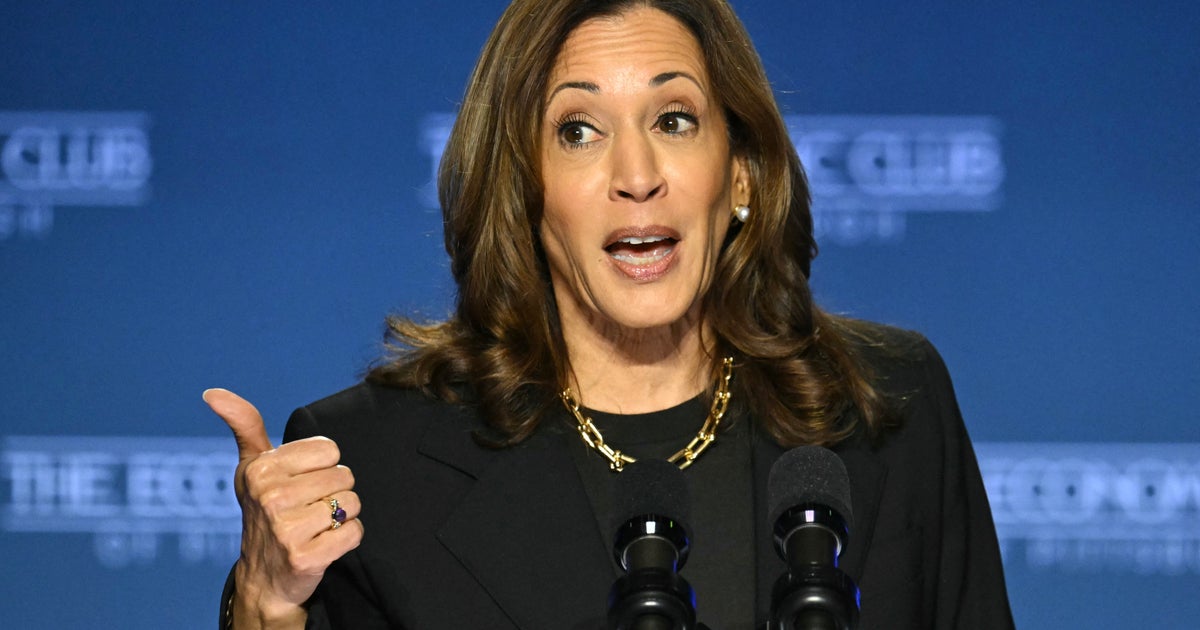 NextImg:Harris Calls Trump ‘One Of The Biggest Losers Ever On Manufacturing’