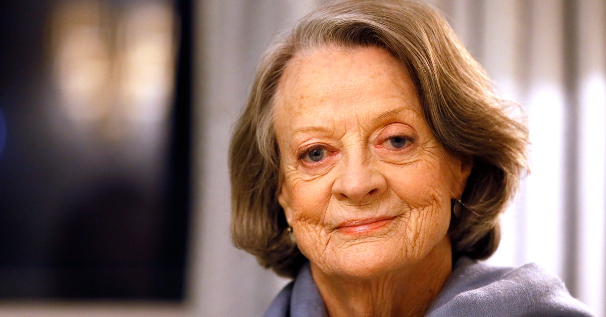 NextImg:Maggie Smith's Memory Honored With Social Media Tributes