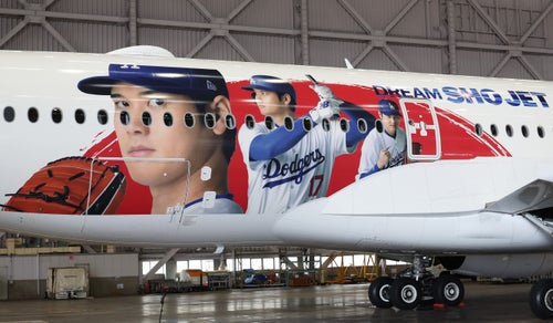 大谷翔平選手、ついに飛行機になる。JALの特別機「DREAM SHO JET」の 