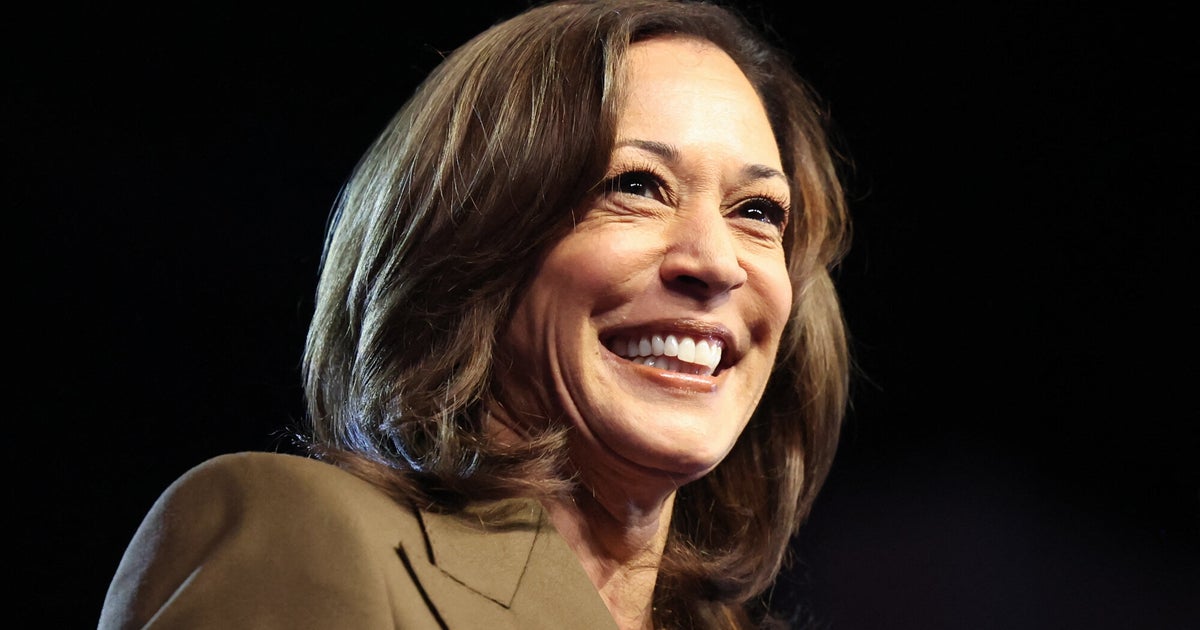 NextImg:Democratic PAC Targeting Persuadable Young Voters Invests Big Across Swing States