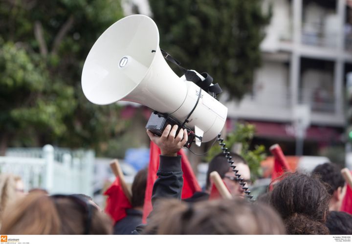 24ωρη απεργία στις 20 Νοεμβρίου ανακοίνωσε η ΓΣΕΕ.