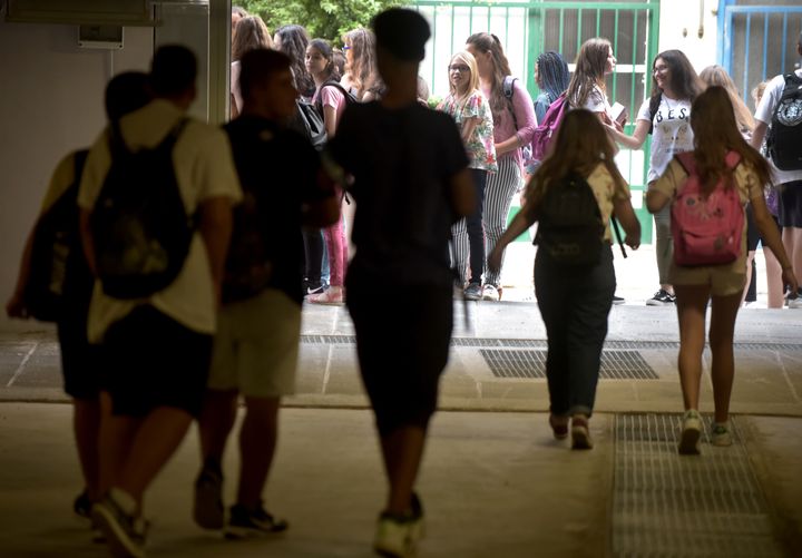 Θύμα ξυλοδαρμού κατήγγειλε ότι έπεσε 12χρονος στο σχολείο.