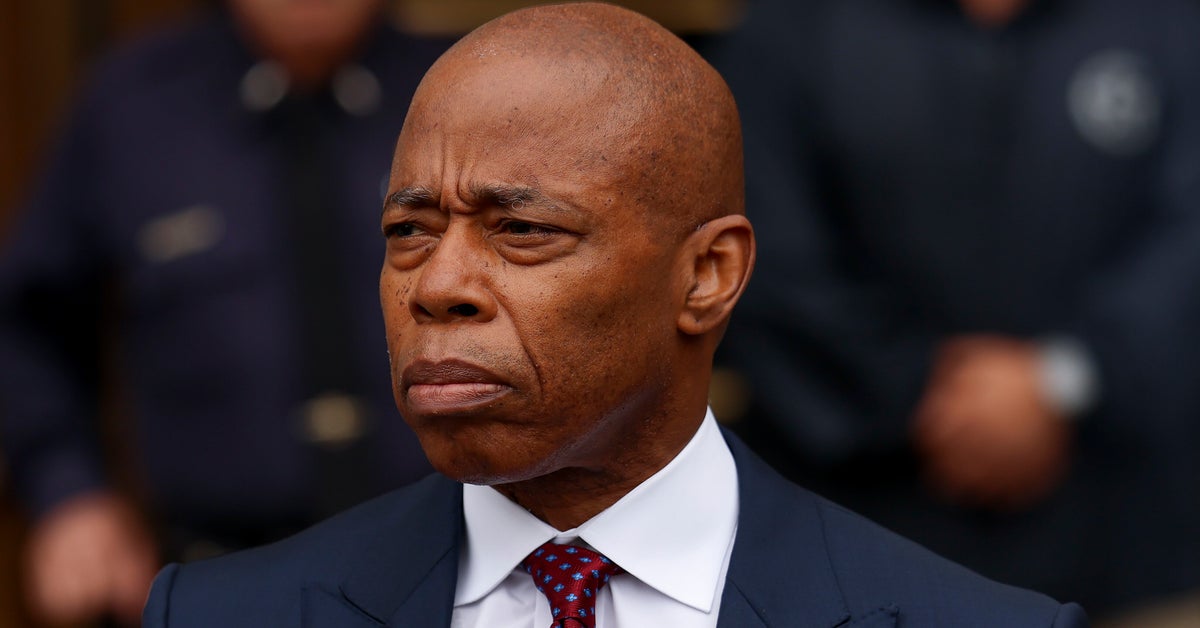 NextImg:NY Yankees Fans Prefer Mayor Eric Adams Not Support The Team