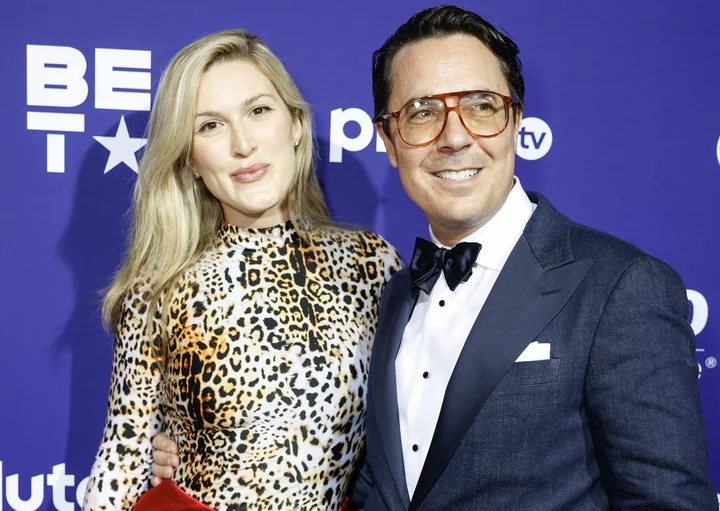 Olivia Nuzzi Accuses Ryan Lizza Of Blackmail Amid RFK Jr. Relationship: Report (huffpost.com)