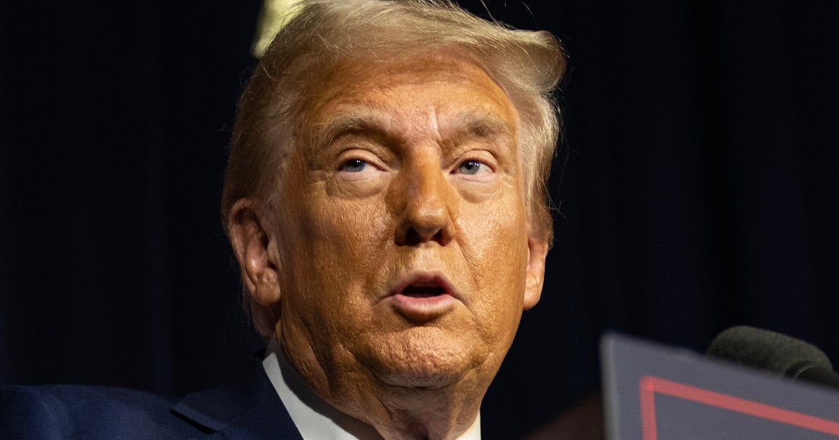 NextImg:Ex-Trump Aide Details Extra Step She's Taking To Dump Trump Once And For All