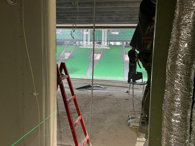 Λήψη μέσα σε υπό ανακαίνιση σουίτα στο 