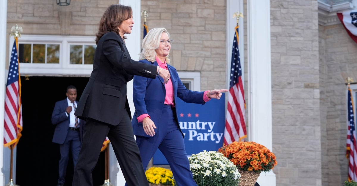 Kamala Harris And Liz Cheney Campaign Together For The First Time