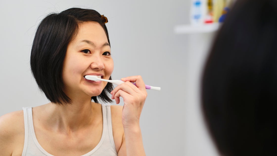 Meet The 'Even Better Than An Electric' Toothbrush That Won A HuffPost Shopping Award