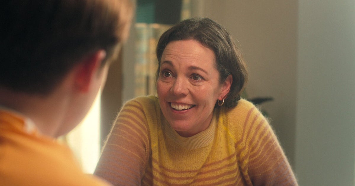 Olivia Colman's Heartstopper Character Has Been Recast For The New Spin-Off Film