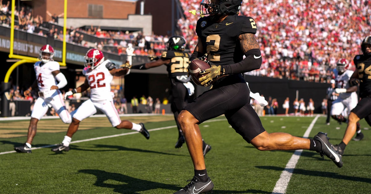 NextImg:No. 1 Alabama Taken Down In Historic College Football Upset