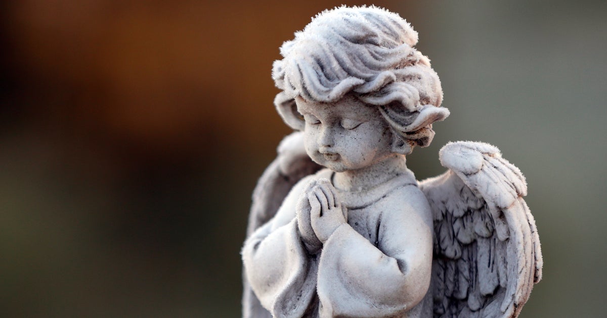 NextImg:Man Finds Baby's Urn Inside Recovered Stolen Truck